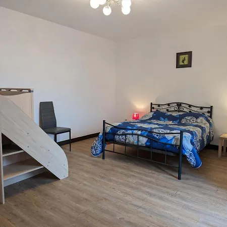 Maison Au Calme Avec Grand Jardin Et Confort En Charente Limousine - Fr-1-653-133 *