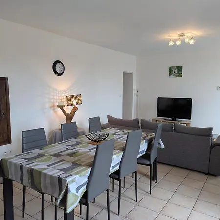 Maison Au Calme Avec Grand Jardin Et Confort En Charente Limousine - Fr-1-653-133 * Oradour-Fanais