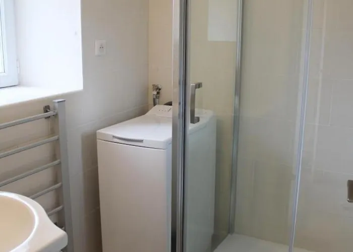 Maison Au Calme Avec Grand Jardin Et Confort En Charente Limousine - Fr-1-653-133 * Oradour-Fanais